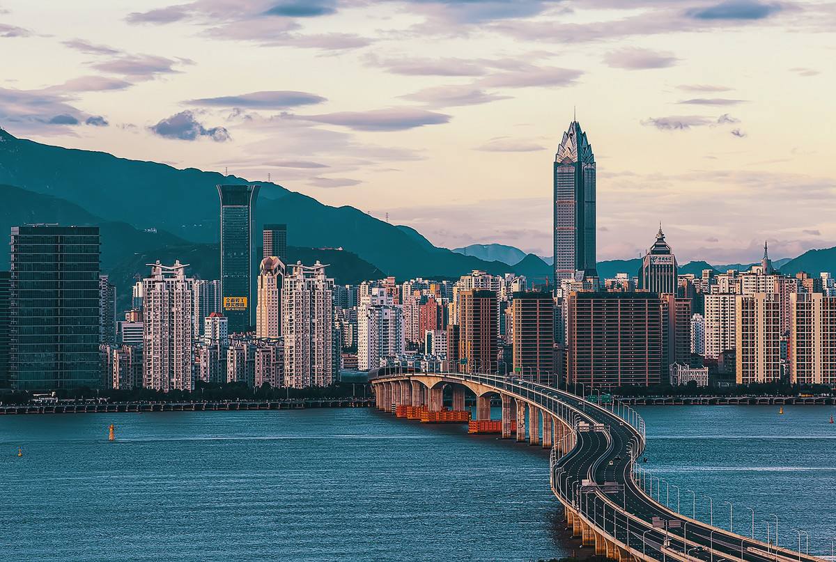 秦皇岛，绿色发展的秦皇岛之路——典范与挑战并存