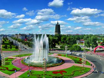 辽阳小巷风情与一家魅力四溢的小店探索